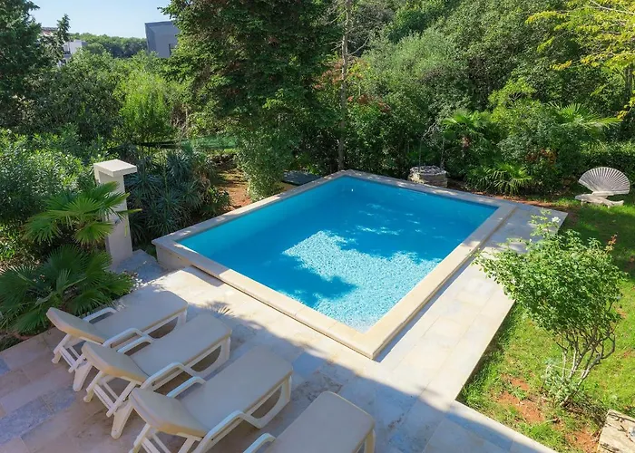 Crispo By Interhome *