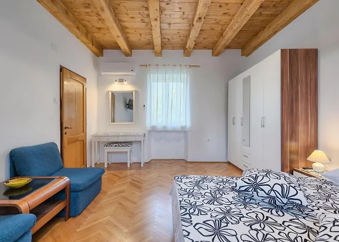 Crispo By Interhome * Medulin