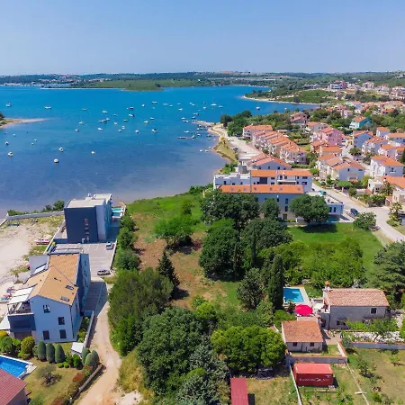Holiday home Crispo - Mdn119 By Interhome Medulin